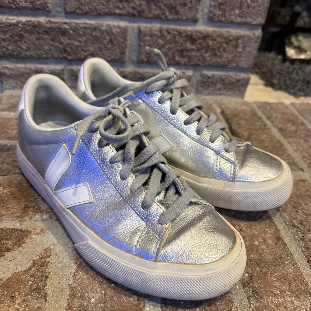 Veja Womens Campo Sneakers Silver/White, Size 7 EU 38 #664